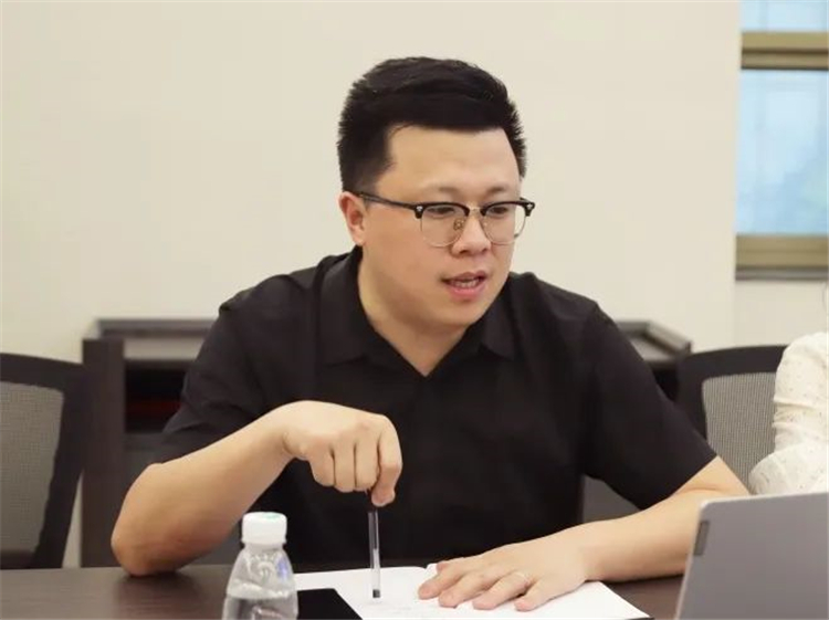 市电商中心召开江阴好物优选对接“东方甄选”本地企业座谈会3.jpg